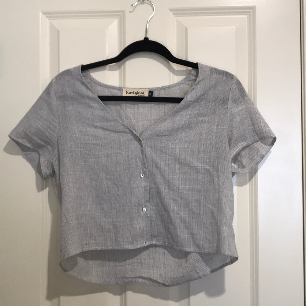 Short sleeve button up crop shirt